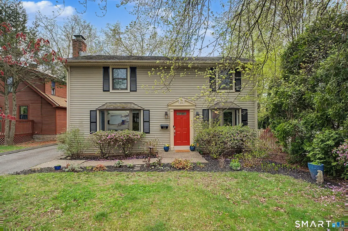 11 Thomas Street, Newington, CT 06111 - #1
