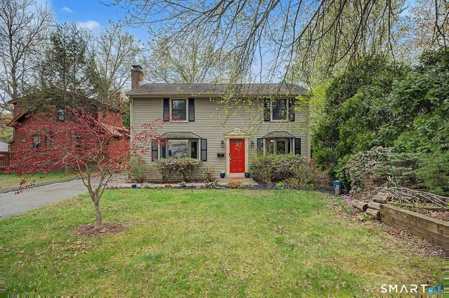 11 Thomas Street, Newington, CT 06111 - #3