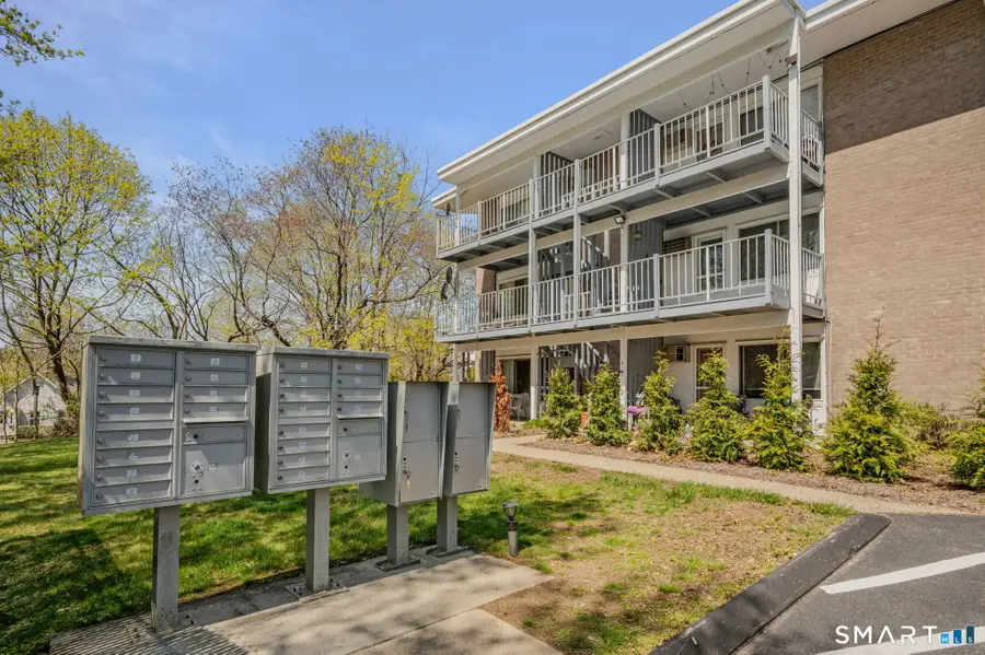 280 Gardner Avenue #D3, New London, CT 06320 - #3