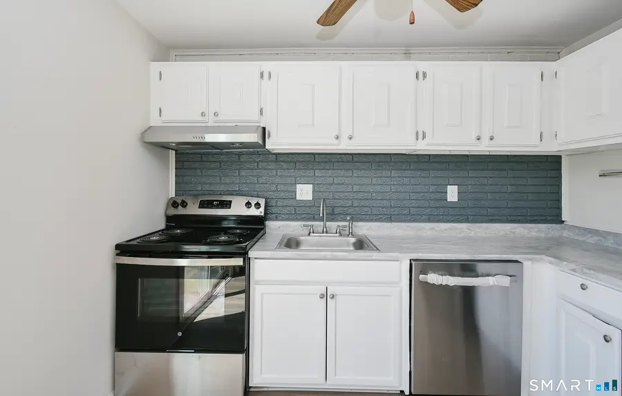 410 Blackstone Village #410, Meriden, CT 06450 - #3