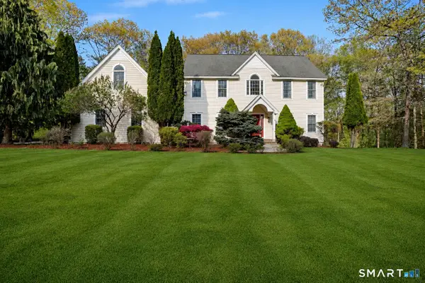 3 Josephs Lane, Brookfield, CT 06804