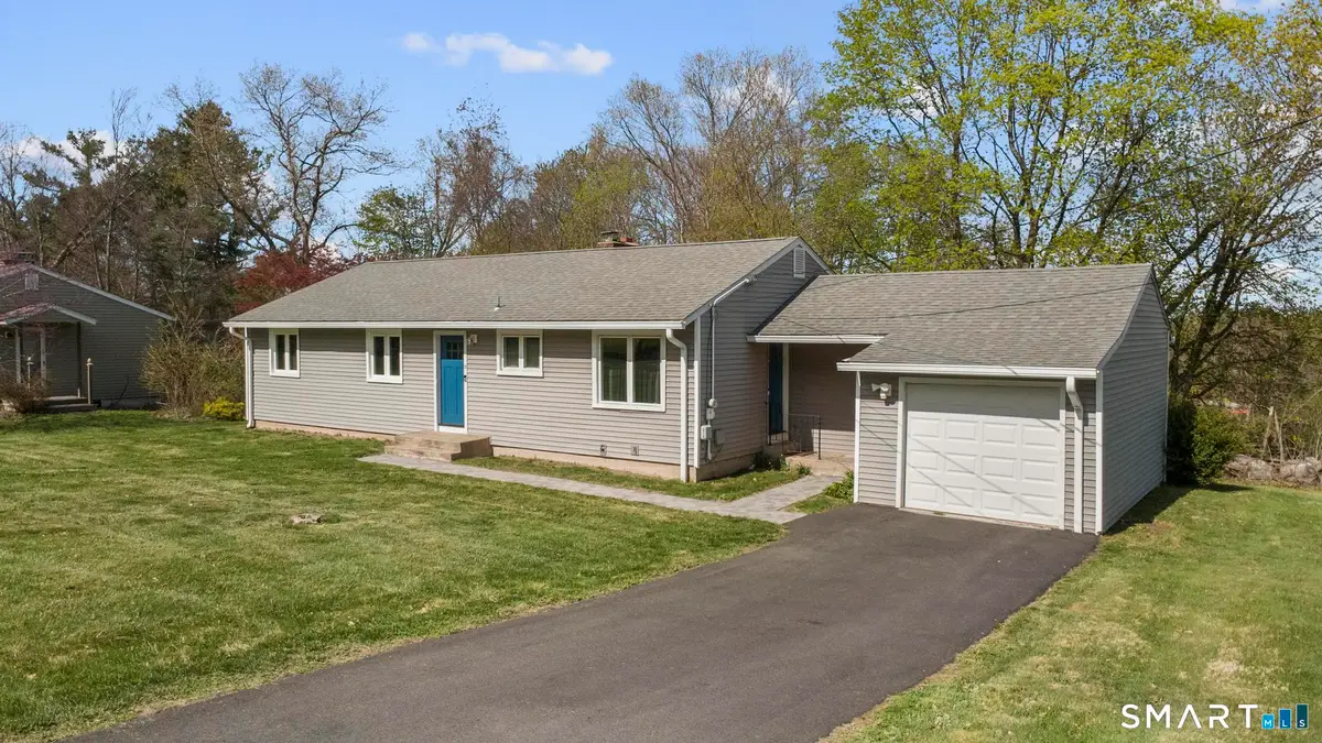 35 Fans Rock Road, Hamden, CT 06518 - #1