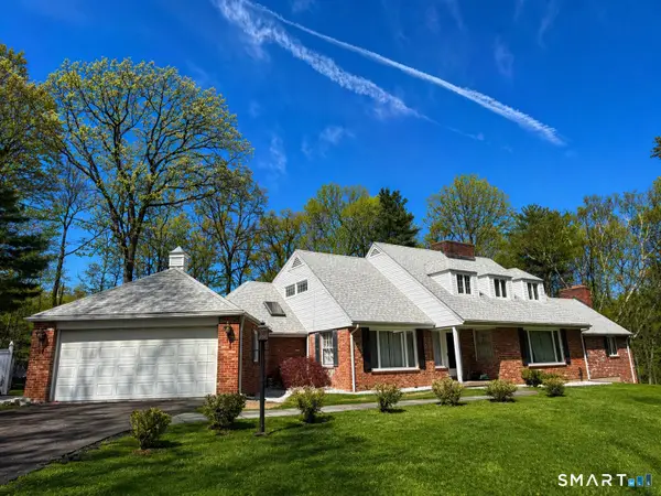 54 Kenmore Road, Bloomfield, CT 06002