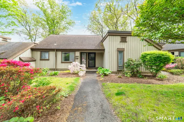 122 Heritage Village #B, Southbury, CT 06488