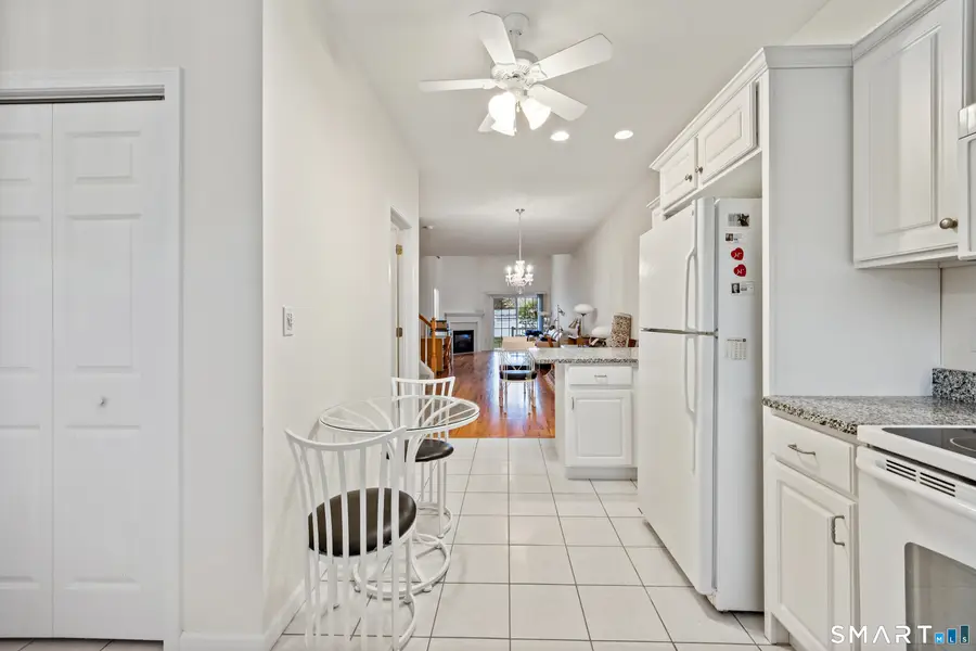 500 Elm Street #15-4, North Haven, CT 06473 - #3