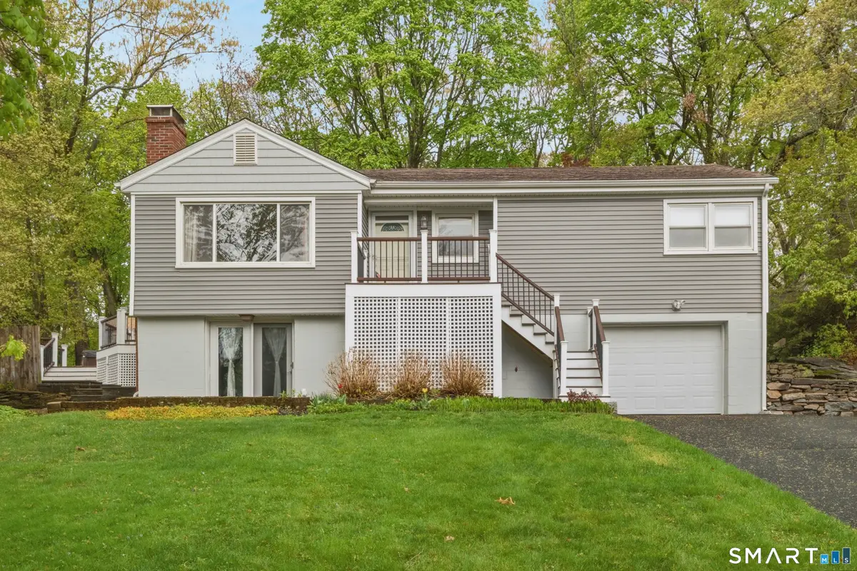 9 Round Hill Road, Trumbull, CT 06611 - #1