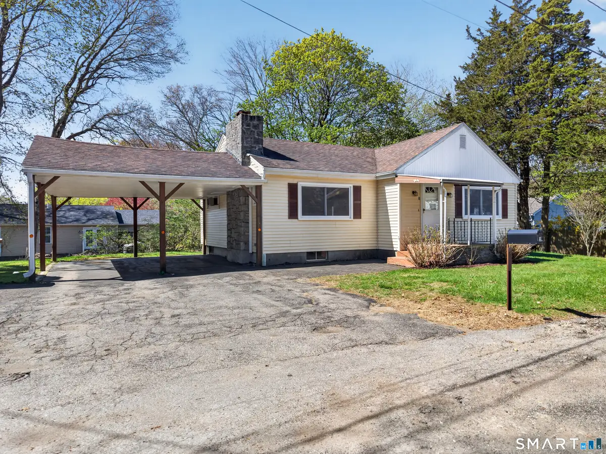 3 Helen Street, Norwich, CT 06360 - #1