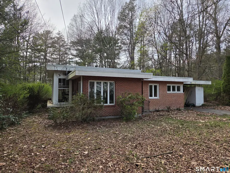 23 Gordon Lane, Enfield, CT 06082 - #2