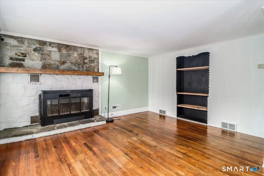 7 River Road, New Milford, CT 06776 - #3