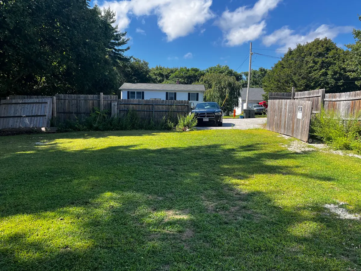 30 Margaret Street, New London, CT 06320 - #1