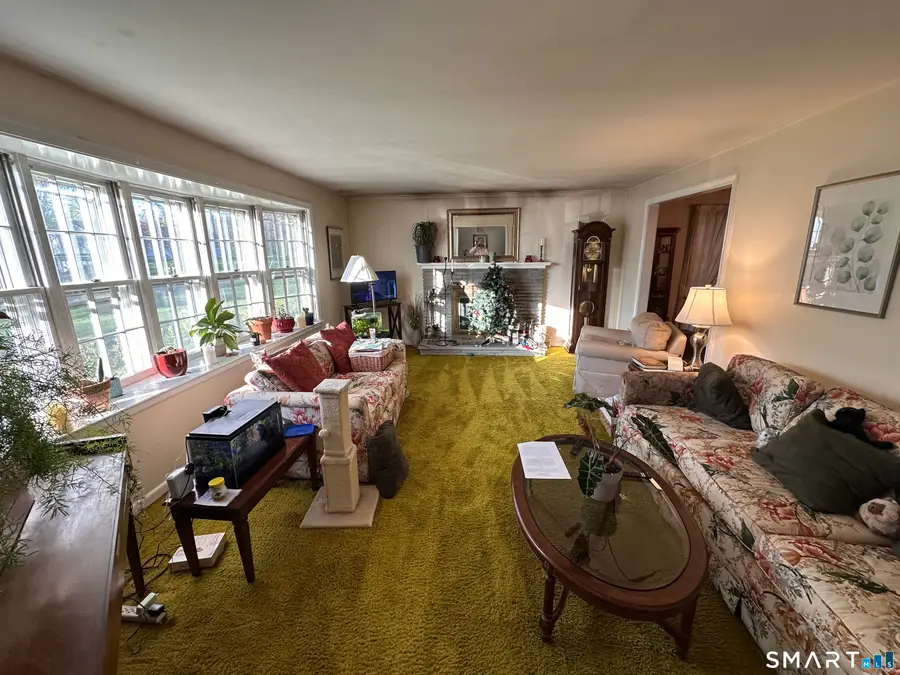 438 Old Country Road, Orange, CT 06477 - #2