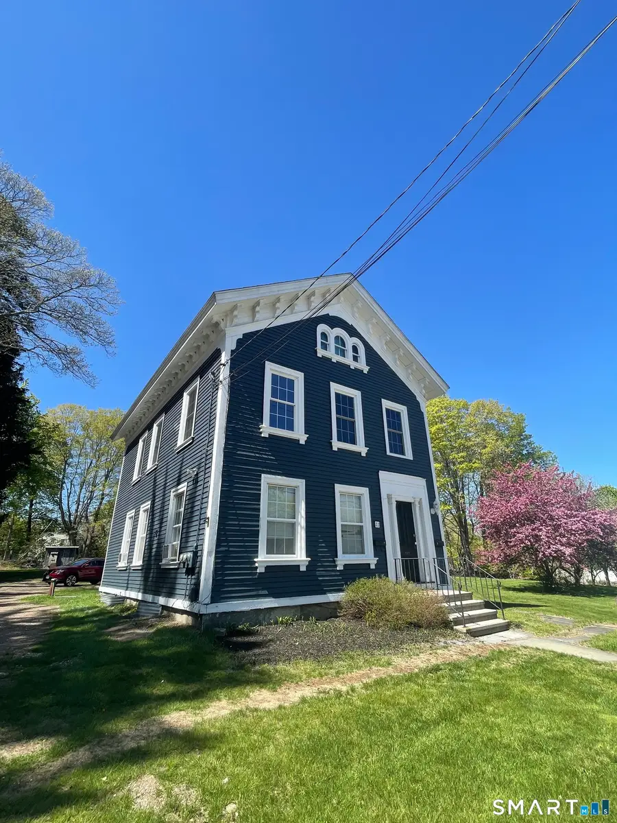 22 West High Street, East Hampton, CT 06424 - #2