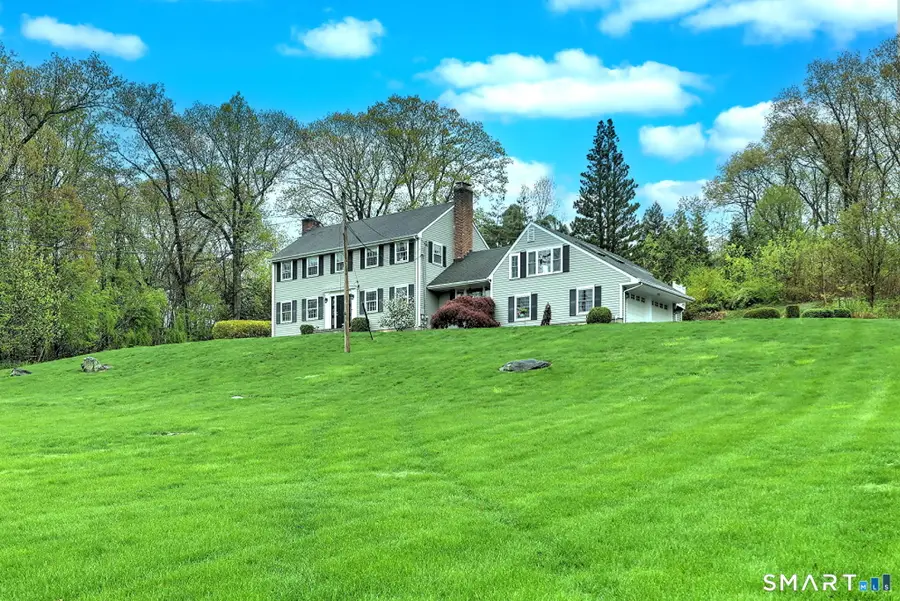 16 Wolf Tree Drive, Woodbridge, CT 06525 - #2