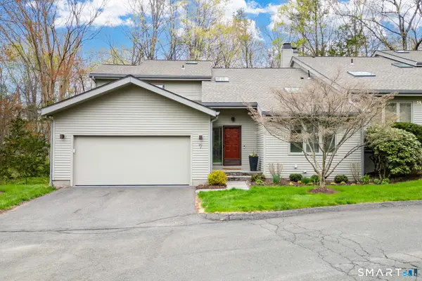 7 Brenthaven #7, Avon, CT 06001