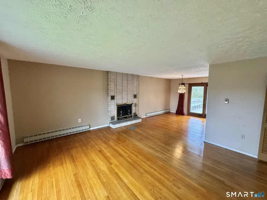 319 Jones Hollow Road, Marlborough, CT 06447 - #3