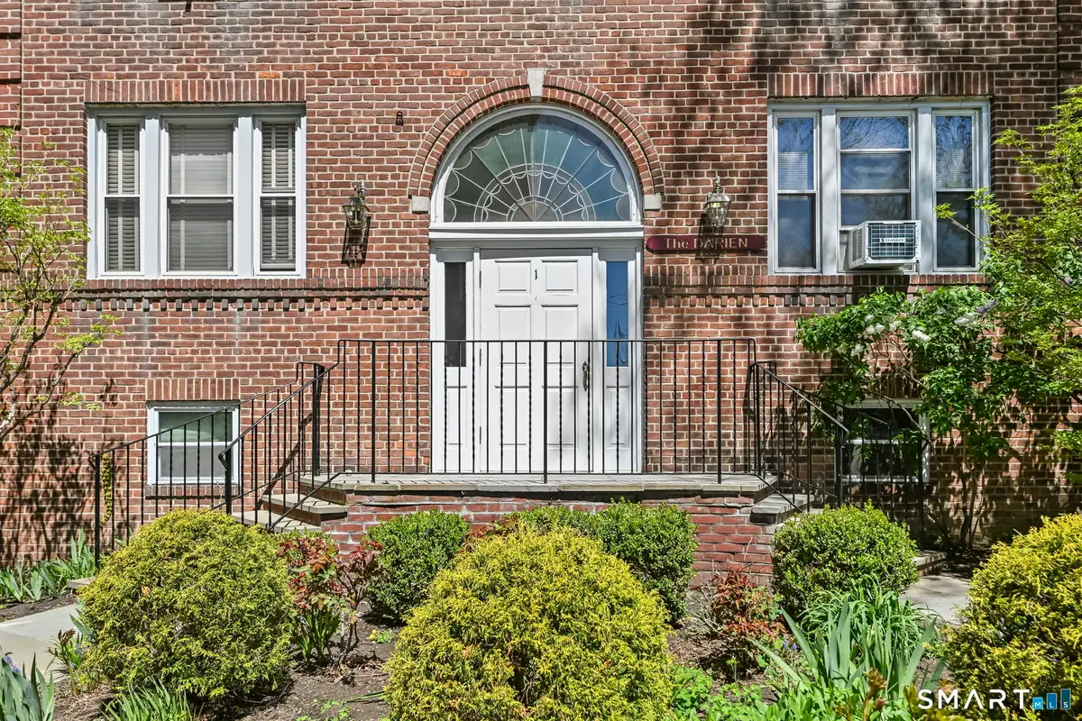 70 Strawberry Hill Avenue #1-3A, Stamford, CT 06902 - #1