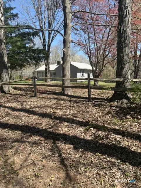 44 Chestnut Hill Road, Killingworth, CT 06419