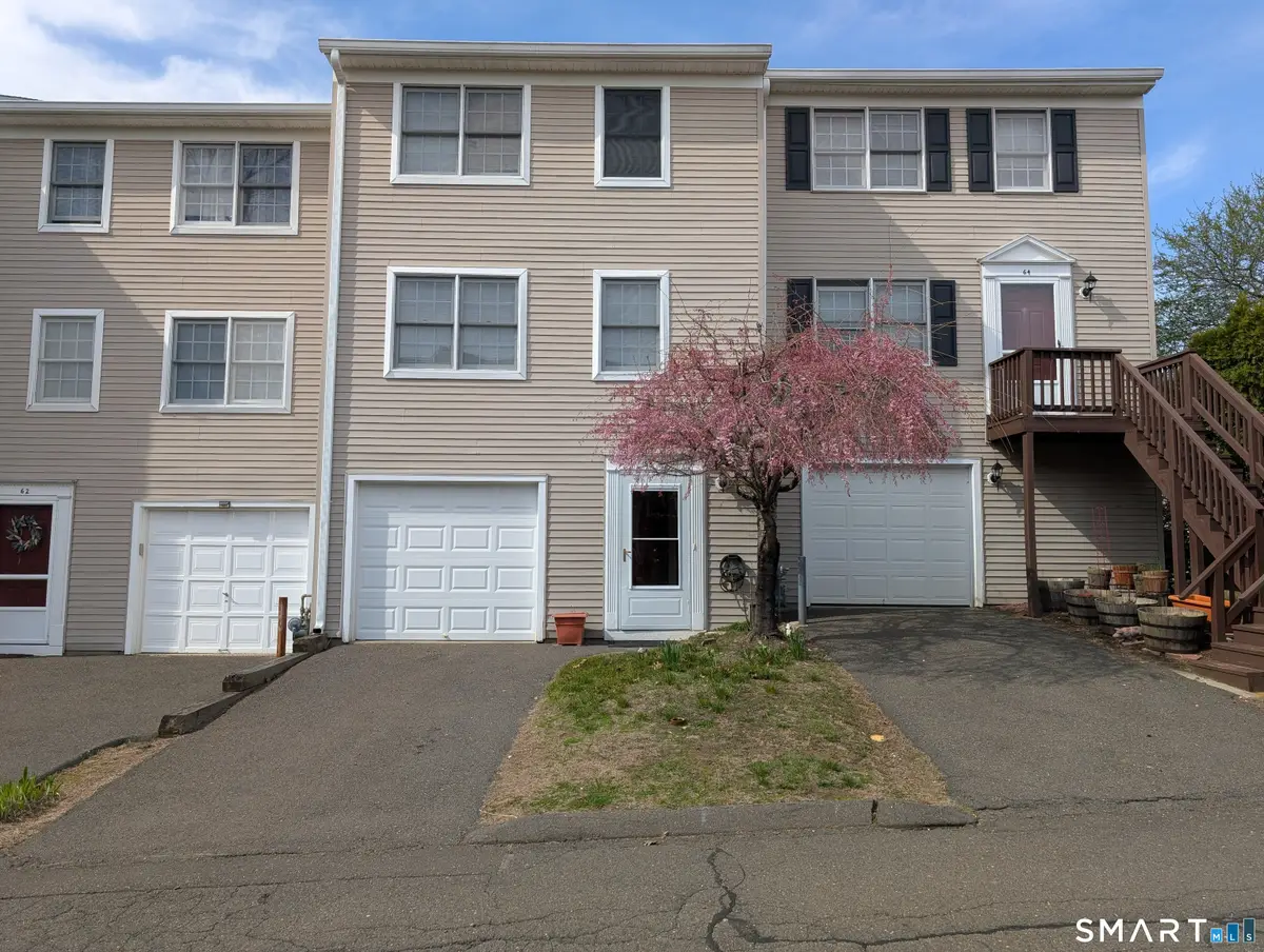 63 Summit Commons #63, Derby, CT 06418 - #1