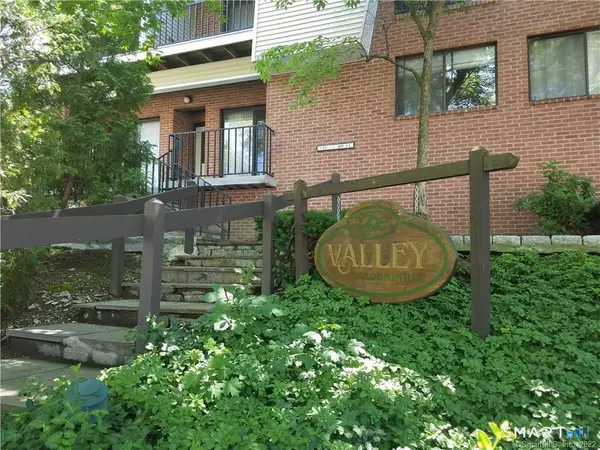 1 Valley Road #207, Stamford, CT 06902