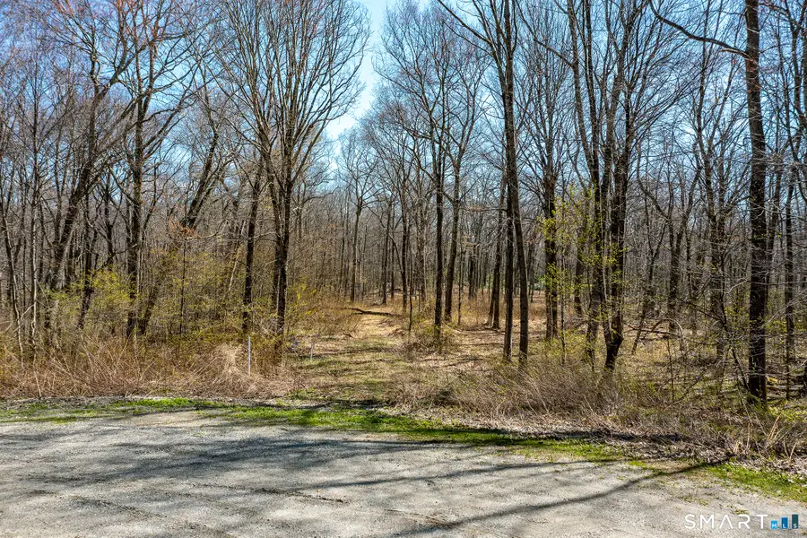 22 Old Paddock Lane, Kent, CT 06785 - #2