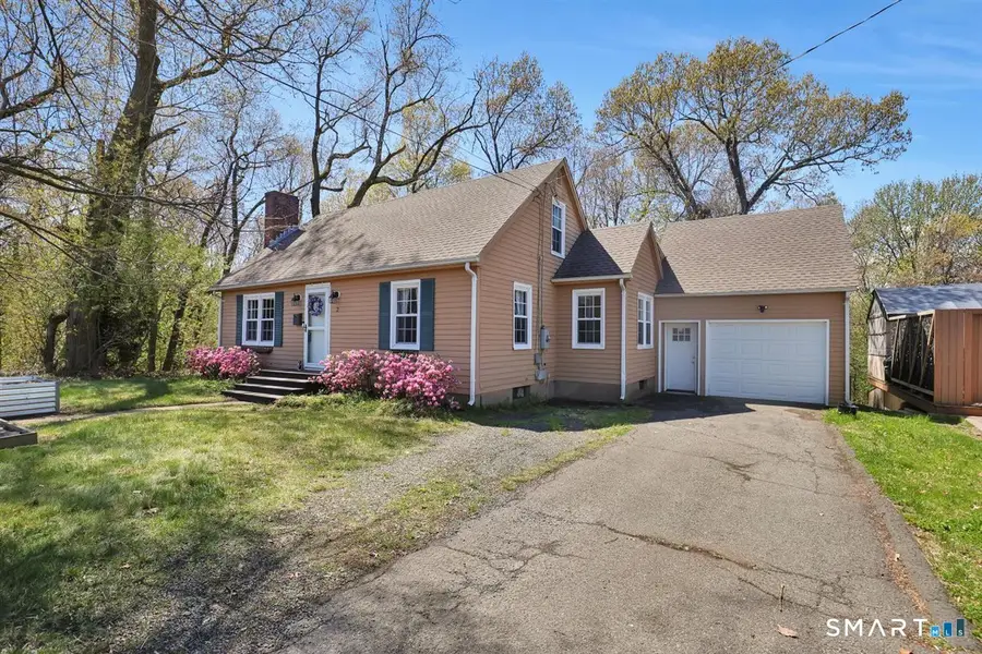 2 Alpine Street, Manchester, CT 06040 - #3