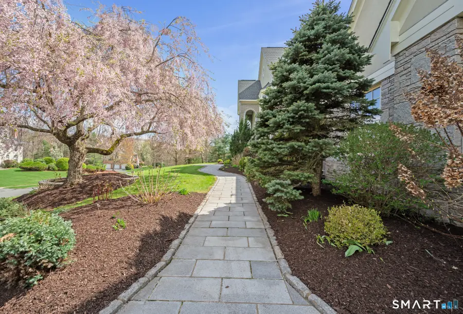 31 Greenswood Place, Glastonbury, CT 06073 - #2