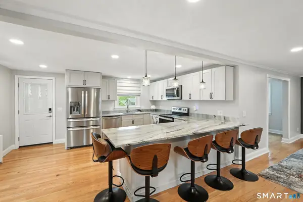 110 Woodland Street, Windsor, CT 06095