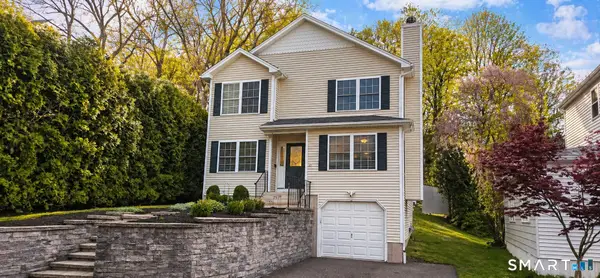 21 Stanley Street, Naugatuck, CT 06770