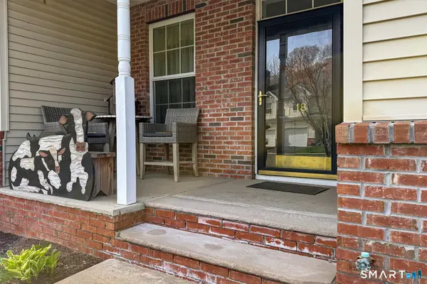 18 Last Leaf Circle #18, Windsor, CT 06095