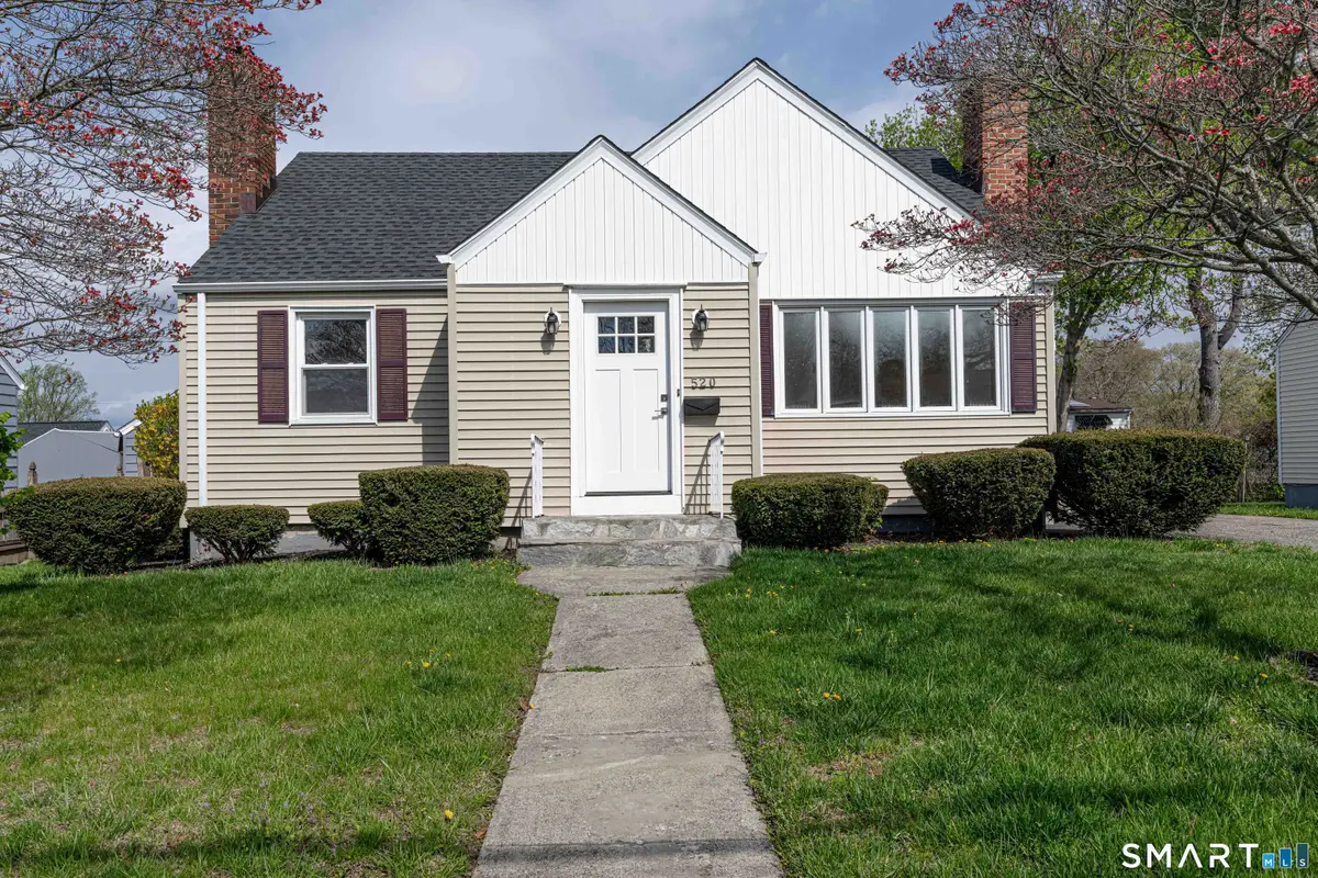 520 Goldenrod Avenue, Bridgeport, CT 06606 - #1