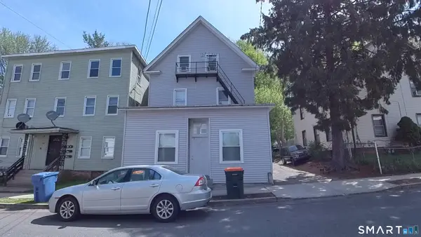 126 Willow Street, Meriden, CT 06450