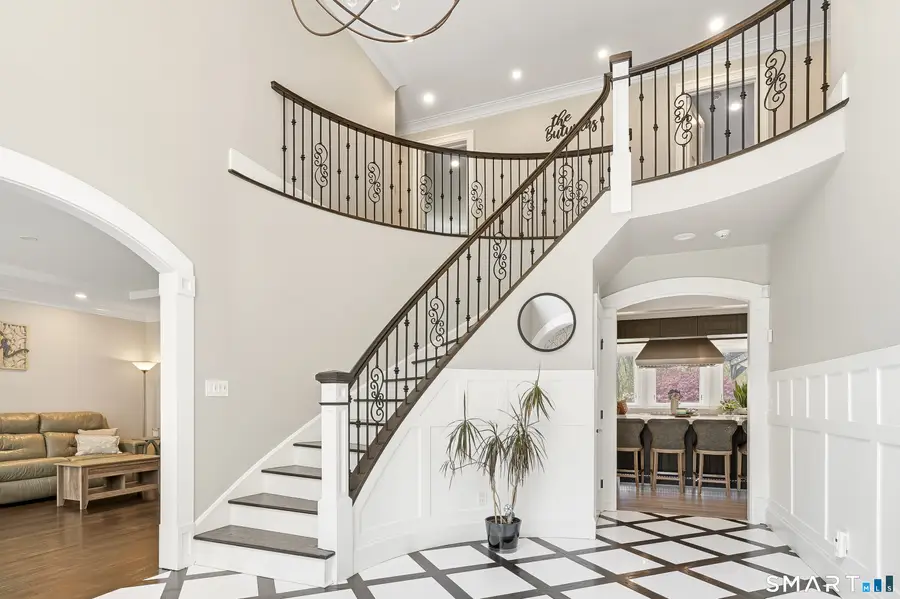 63 Coventry Lane, Trumbull, CT 06611 - #3