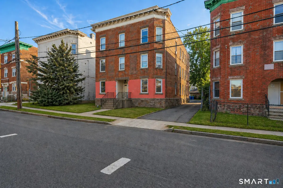 27-29 Bond Street, Hartford, CT 06114 - #1