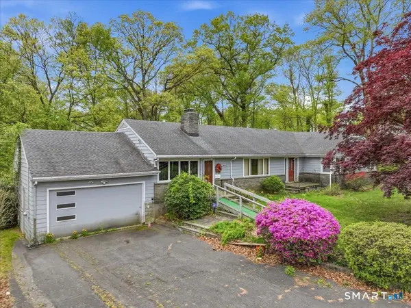 95 Westwood Drive, Easton, CT 06612
