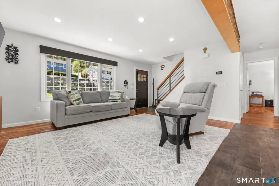 31 Hillandale Road, Danbury, CT 06811 - #3