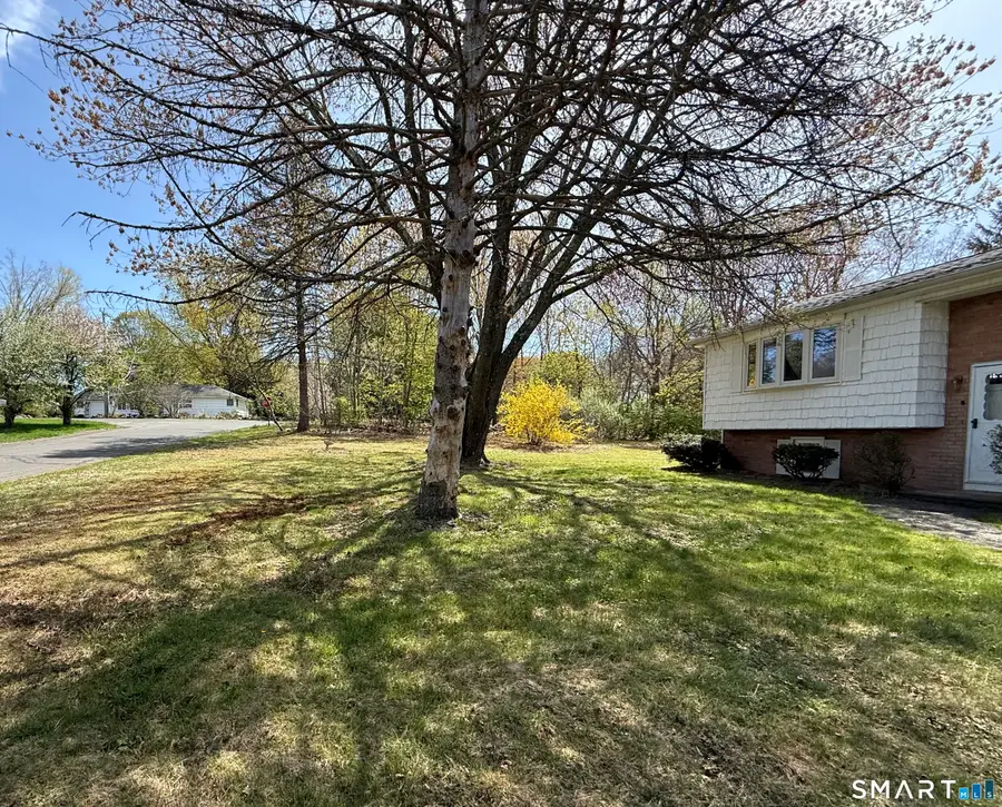 1 Winfield Avenue, Wolcott, CT 06716 - #2