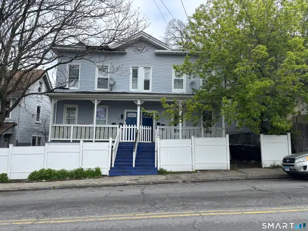 118-120 Pequonnock Street, Bridgeport, CT 06604