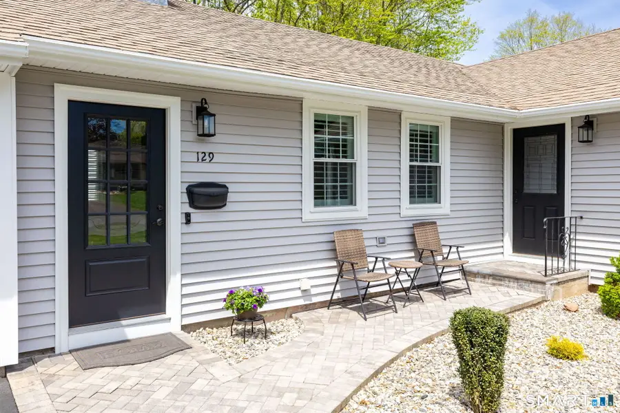 129 Cloverdale Circle, Wethersfield, CT 06109 - #3