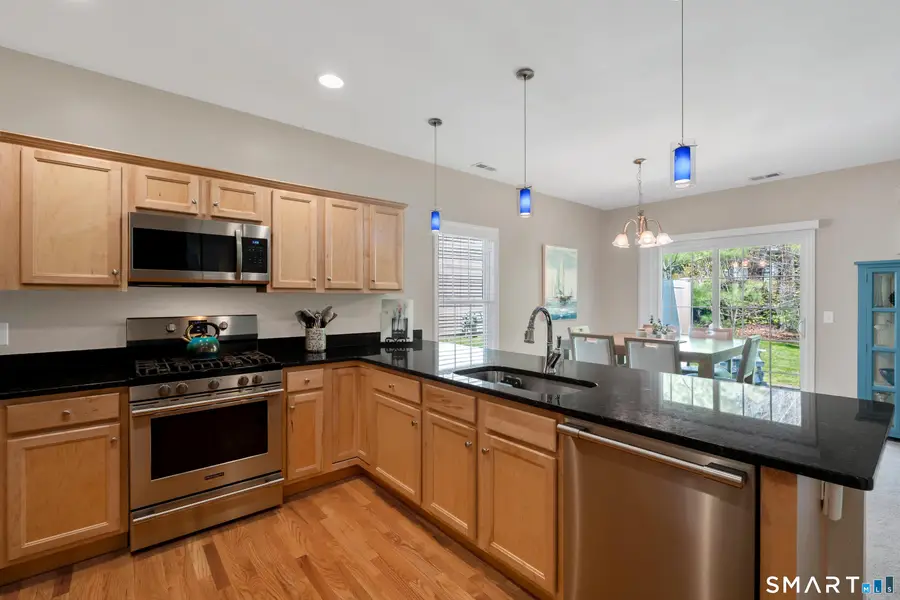 19 Brighton Park Way #19, Bloomfield, CT 06002 - #3