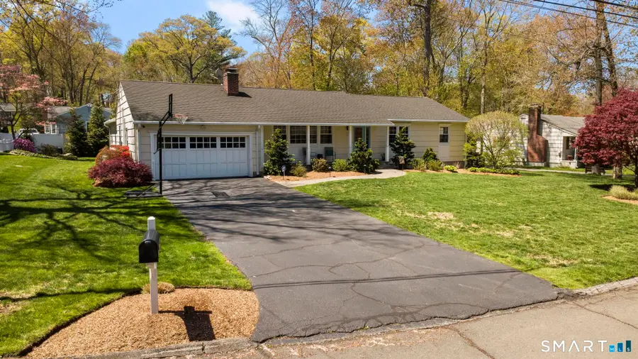 28 Oriole Drive, Norwalk, CT 06851 - #2