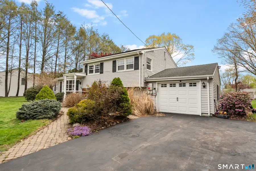 18 Turner Drive, North Haven, CT 06473 - #2