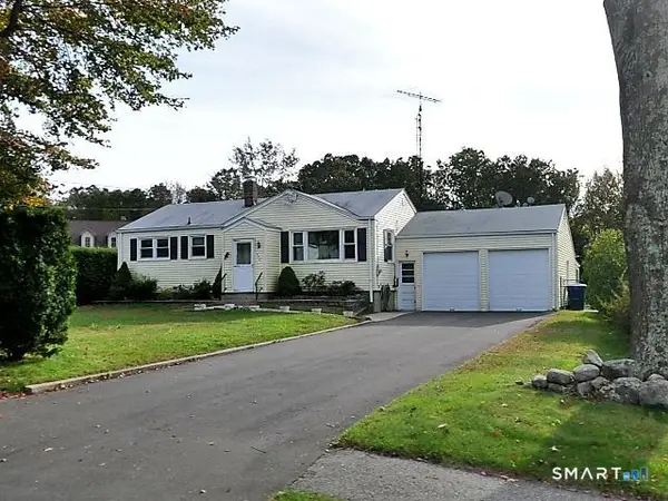 530 Boston Post Road, Waterford, CT 06385