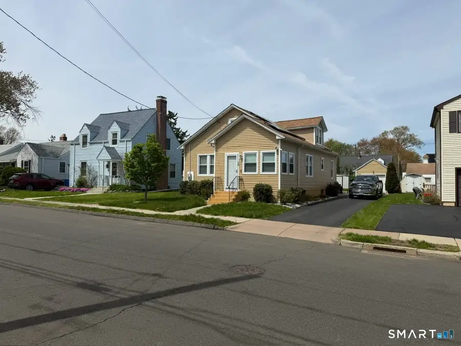 56 Tredeau Street, Hartford, CT 06114 - #3