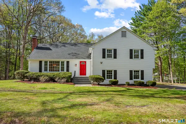 6 Stockade Road, Simsbury, CT 06092
