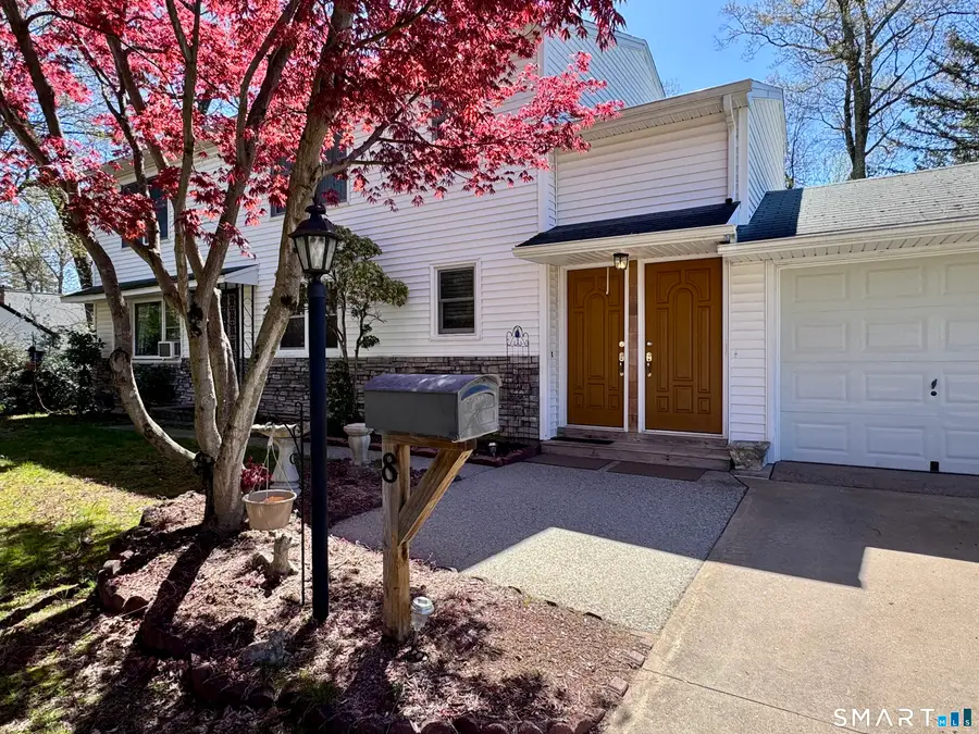 8 Oakridge Drive, Enfield, CT 06082 - #2