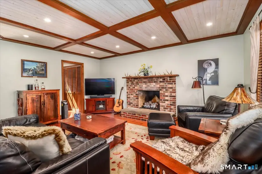 1 Elena Drive, New Milford, CT 06776 - #3