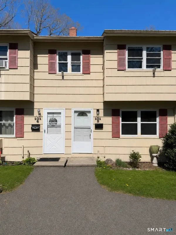 101 Ridge Road #5, Naugatuck, CT 06770