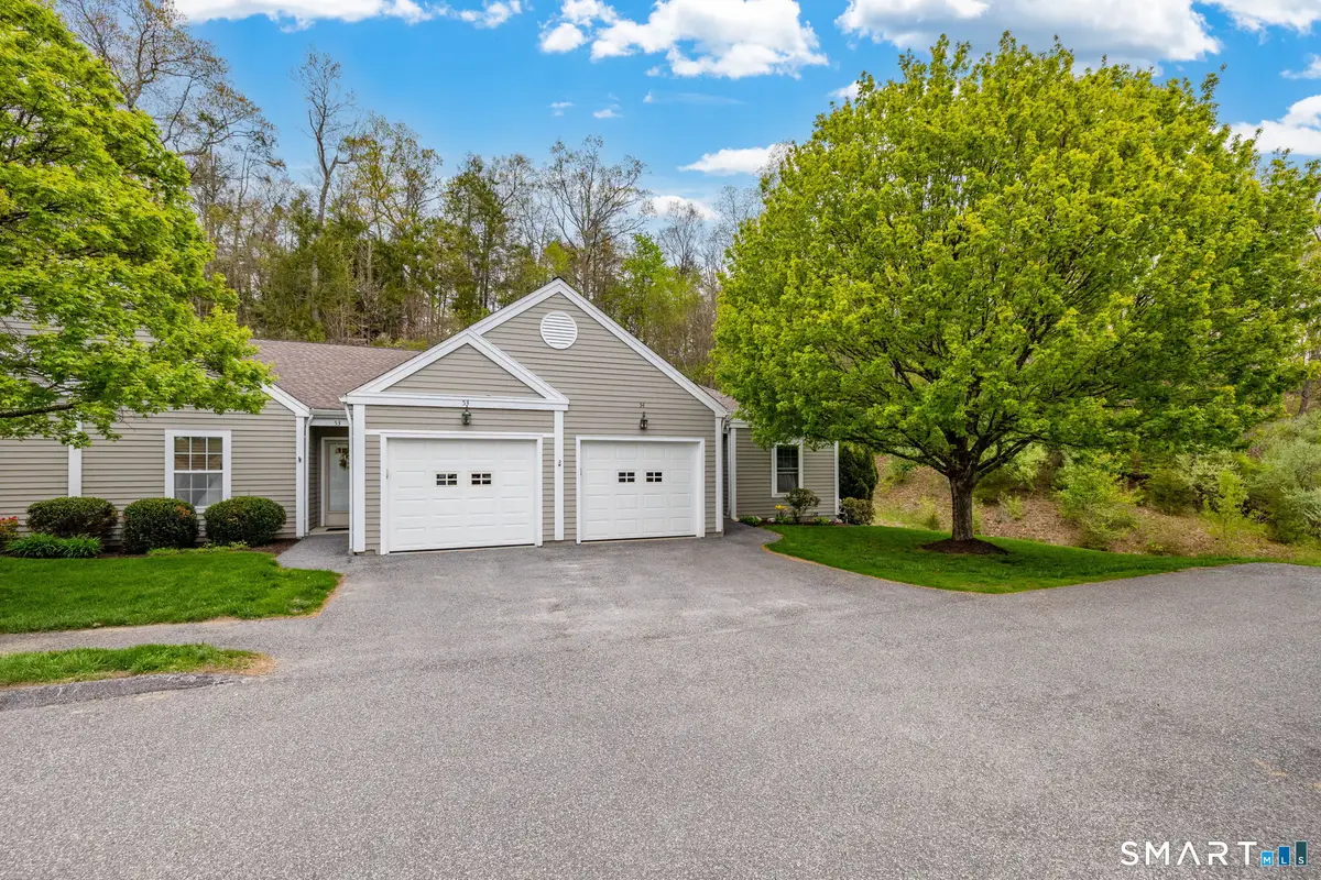 54 Elizabeth Circle #54, Newtown, CT 06482 - #1