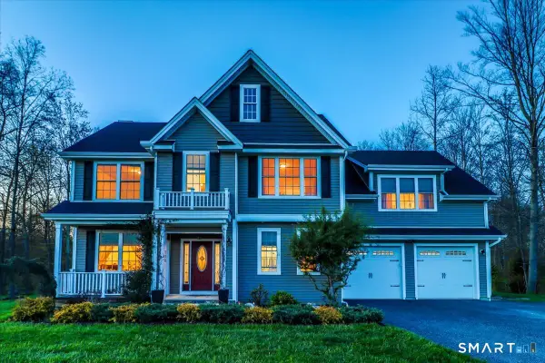 100 Hawthorne Lane, New Milford, CT 06776