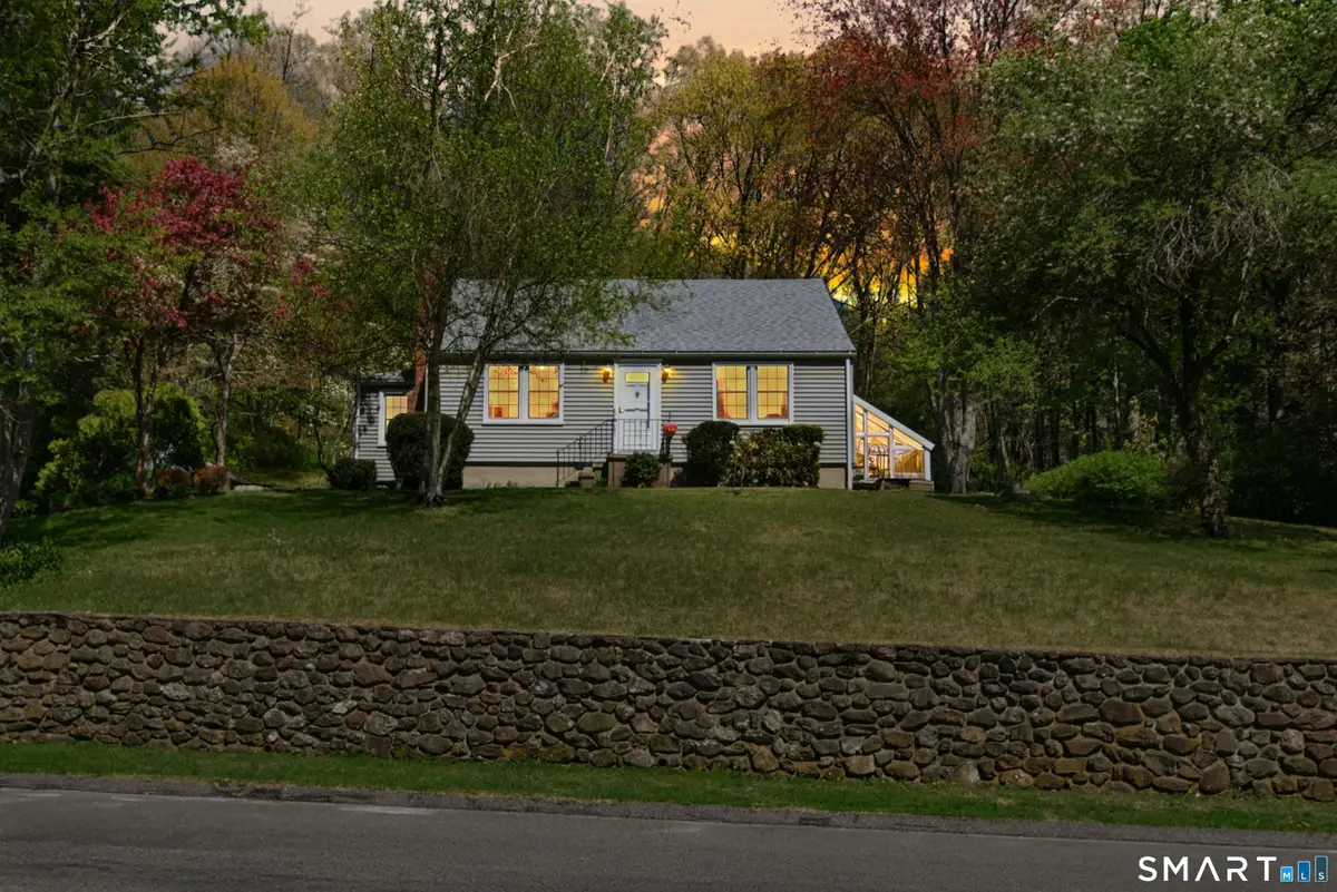 41 Emma Street, Seymour, CT 06483 - #1
